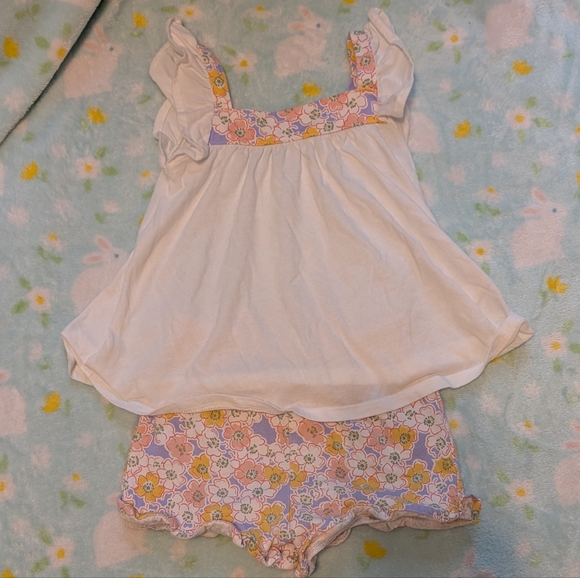The Children's Place White Floral Ruffle Sleeve Top And Shorts Set 3T Girl's - Picture 1 of 3